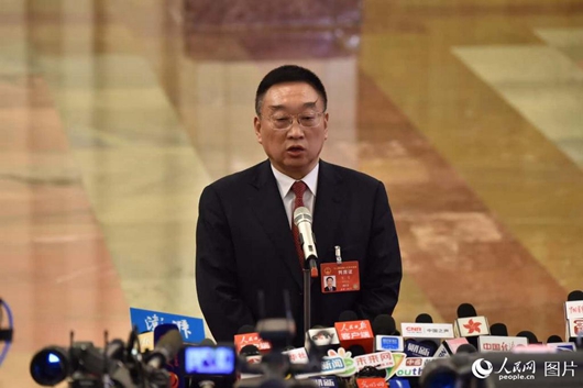 水利部部长陈雷回答记者提问 人民网记者 翁奇羽摄
